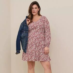 EUC 0X Torrid Floral Textured Stretch Rayon Mini Skater Dress